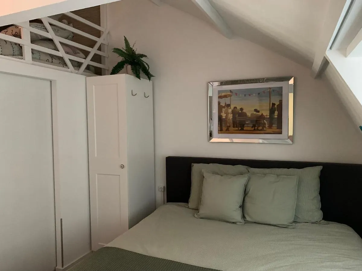 Pension Hartje Zandvoort 0*,  Niederlande